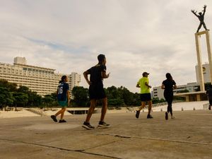 Mencari Keringat di Lapangan Banteng