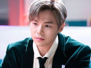 9 Gaya Mewah Park Eun Seok Logan Lee yang Meninggal di The Penthouse 2 9 Gaya Mewah Park Eun Seok Logan Lee yang Meninggal di The Penthouse 2