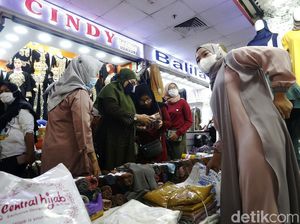 Jelang Ramadhan Pasar Tanah Abang Mulai Padat