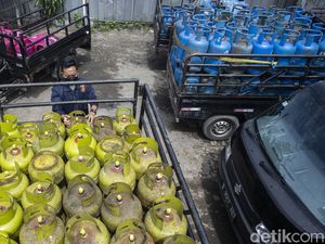 Subsidi Gas 3 Kg Diberikan Langsung ke Konsumen Mulai 2022 Subsidi Gas 3 Kg Diberikan Langsung ke Konsumen Mulai 2022