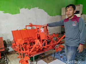 Pria di Ponorogo Bikin Ratusan Alat Tanam Padi Belajar dari YouTube Pria di Ponorogo Bikin Ratusan Alat Tanam Padi Belajar dari YouTube