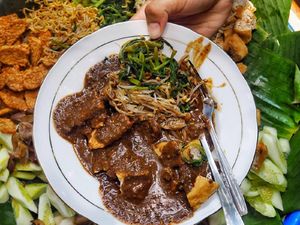 Apa Benar Rujak Cingur Berasal dari Mesir? Ini Fakta Sesungguhnya Apa Benar Rujak Cingur Berasal dari Mesir? Ini Fakta Sesungguhnya