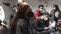Ekspresi Thalita Latief saat Bertemu Dennis Lyla di Pengadilan