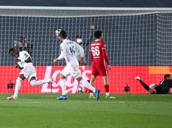 Derita Alexander-Arnold Lawan Madrid Bukti Vitalnya Henderson