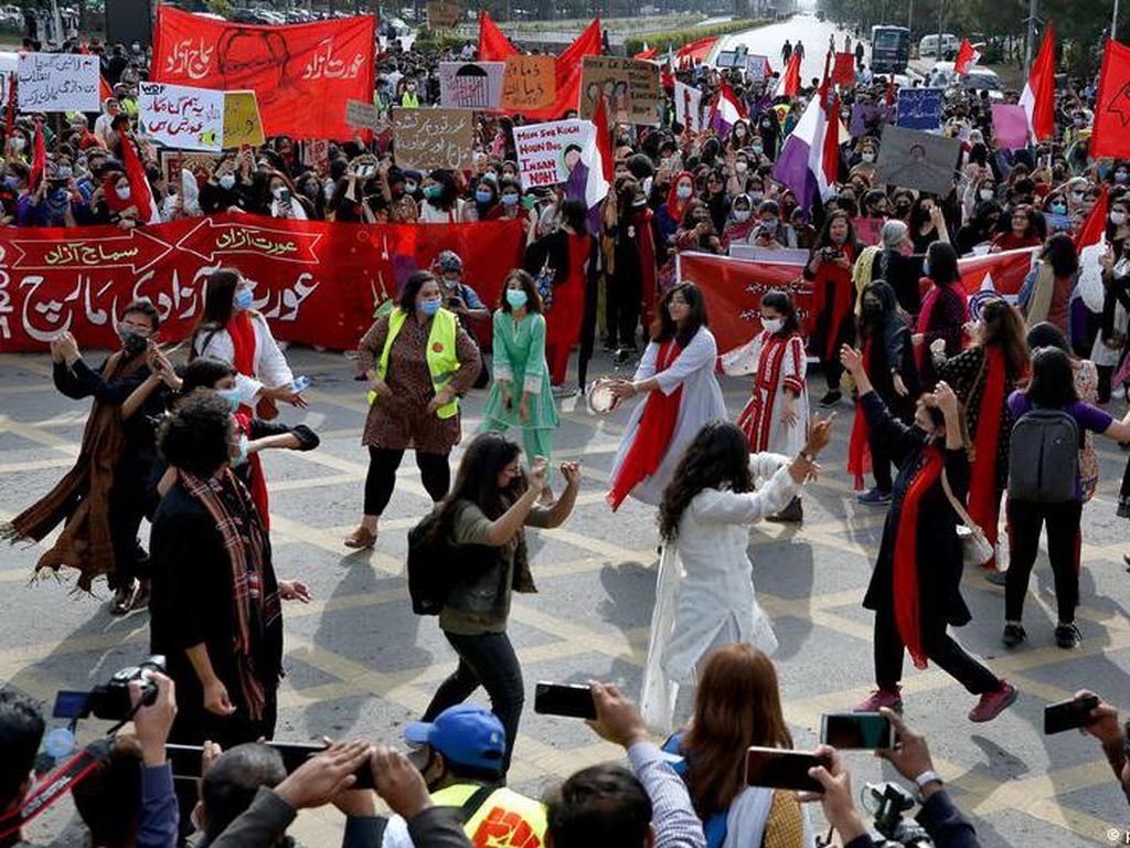 Aktivis Hak-hak Perempuan di Pakistan Hadapi Tuduhan Penistaan Agama Aktivis Hak-hak Perempuan di Pakistan Hadapi Tuduhan Penistaan Agama