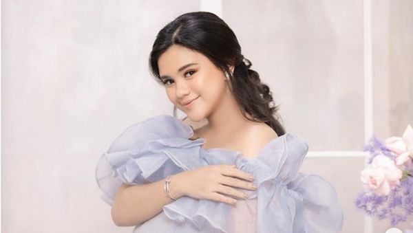 7 Kecantikan Audi Marissa di Foto Hamil Sebelum Melahirkan Prematur