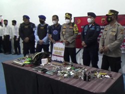 Geledah Kamar Napi di Lapas Purwakarta, Petugas Temukan Gergaji Besi-Sajam