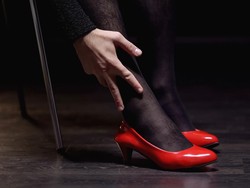 Raibnya Akun Medsos Pemenang Kontes Kecantikan Transgender Asal Aceh