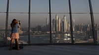 Menikmati Kota Dubai dari Landmark Baru The Palm Tower