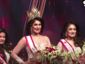 Insiden Mahkota Direbut di Kontes Kecantikan Mrs Sri Lanka