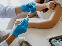 Usai Vaksinasi Covid-19, Penderita Diabetes Disarankan Konsumsi Makanan Ini