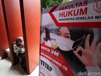 UNS Mulai Uji Coba Kuliah Langsung