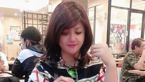 Yuyun Jin dan Jun Saat Menikmati Daging Panggang hingga Sup Wonton