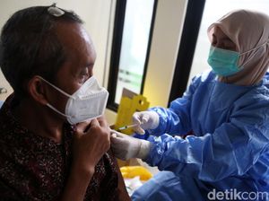 Divaksin Corona Saat Puasa Mempengaruhi Kondisi Tubuh?