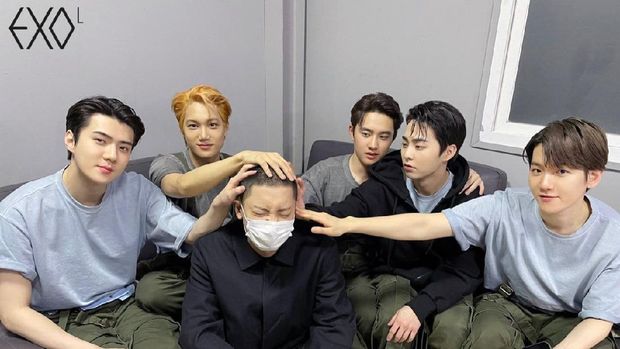 EXO