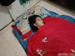 Gadis Kalsel Tertidur Sampai 13 Hari, Apa Tubuhnya Tidak Kekurangan Cairan? Gadis Kalsel Tertidur Sampai 13 Hari, Apa Tubuhnya Tidak Kekurangan Cairan?