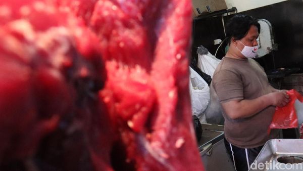 Harga Daging di Bandung Tembus Rp 130 Ribu