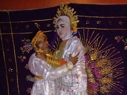 Viral Kakek 58 Tahun Nikahi Gadis 19 Tahun di Sulsel, Kades: Suka Sama Suka