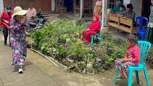 Kala Puan Menyapa Warga Kaki Gunung Sumbing