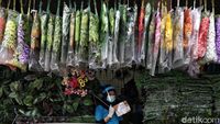 Ketika Vaksin COVID-19 Picu Kebangkitan Ekonomi RI