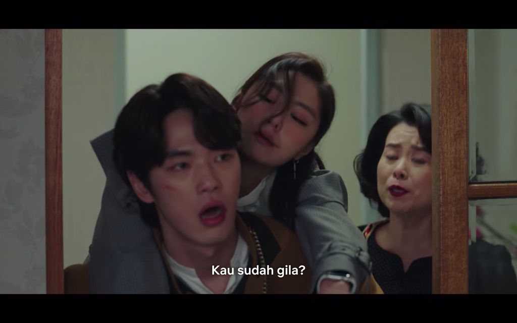 Kim Jung Hyun dan Seo Ji Hye di drama Korea Crash Landing On You