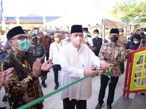 Menko Perekonomian Resmikan Masjid Jami Tine-Tang di Sentul