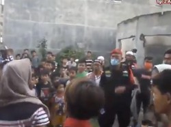 Rusuh Pembubaran Kuda Kepang oleh Massa Berbaju Laskar FUI di Medan