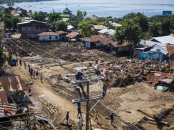 Dicopotnya Kepala BPBD NTT Sebab Tak Cekatan Tangani Bencana