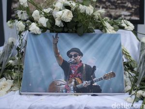 Chord dan Lirik Kasih Putih, Lagu Glenn Fredly yang Romantis