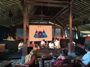 Sound of Borobudur Mainkan Alat Musik yang Ada di Relief Candi Borobudur