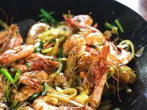 Resep Udang Goreng Mentega yang Gurih Enak Buat Sahur Resep Udang Goreng Mentega yang Gurih Enak Buat Sahur