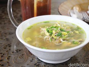 Warung Rampal : Kelezatan Melegenda Soto Sapi Favorit Para Presiden RI