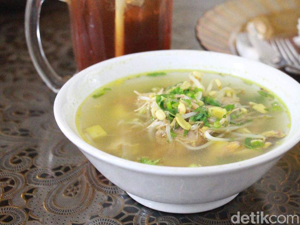 Warung Rampal : Kelezatan Melegenda Soto Sapi Favorit Para Presiden RI Warung Rampal : Kelezatan Melegenda Soto Sapi Favorit Para Presiden RI