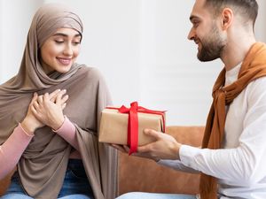 15 Ucapan Ulang Tahun Barakallah Fii Umrik dan Jawabannya yang Tepat 15 Ucapan Ulang Tahun Barakallah Fii Umrik dan Jawabannya yang Tepat