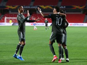 Gol Rashford Bawa MU Ungguli Granada di Babak I