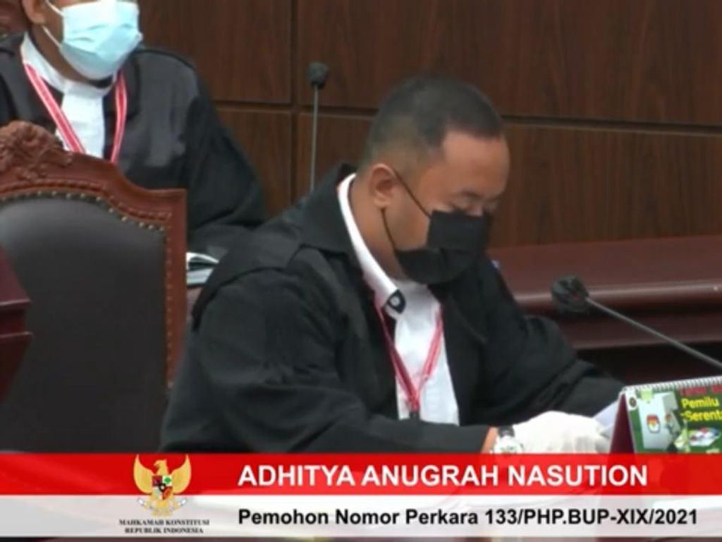 Orient Terbukti Punya Paspor AS, Pilkada Sabu Raijua Diminta Diulang Orient Terbukti Punya Paspor AS, Pilkada Sabu Raijua Diminta Diulang