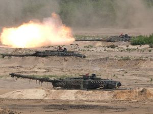 Tank-tank Tempur Howitzer Jerman Mulai Dikerahkan ke Lituania Tank-tank Tempur Howitzer Jerman Mulai Dikerahkan ke Lituania