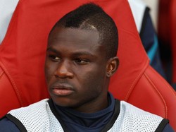 Eks Arsenal Ini Ngaku Mau Bintangi Film Porno sama 20 Wanita Rusia!