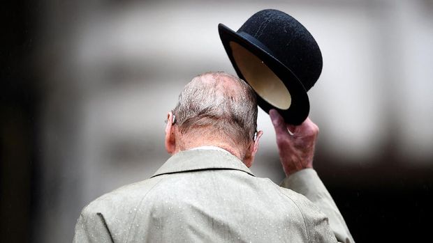 (FILES) In this file photo taken on August 02, 2017 Britain's Prince Philip, Duke of Edinburgh, in his role as Captain General, Royal Marines, attends a Parade to mark the finale of the 1664 Global Challenge on the Buckingham Palace Forecourt in central London on August 2, 2017. - Queen Elizabeth II's husband Britain's Prince Philip, Duke of Edinburgh has died, Buckingham Palace announced on April 9, 2021. (Photo by HANNAH MCKAY / POOL / AFP)