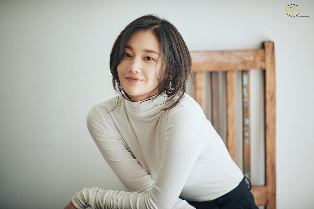 Jeon Jong Seo