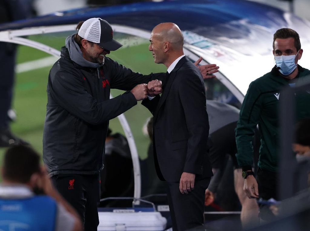 Klopp Sindir Stadion Real Madrid, Zidane Balas Begini Klopp Sindir Stadion Real Madrid, Zidane Balas Begini