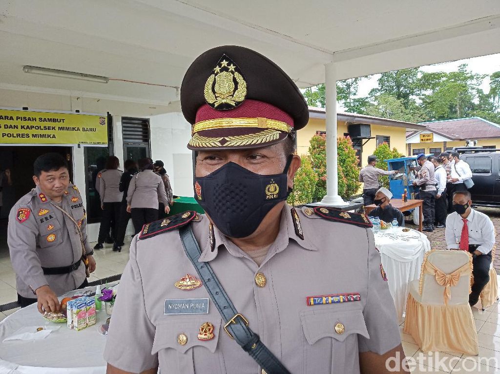 Pesawat Belum Berani ke Beoga Puncak Usai KKB Tembak Guru-Bakar Sekolah Pesawat Belum Berani ke Beoga Puncak Usai KKB Tembak Guru-Bakar Sekolah