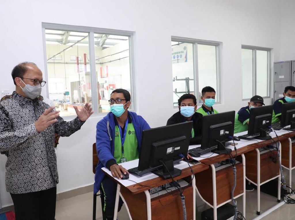 Kemnaker Buat Perampingan Struktur Jabatan ASN di Pusat dan Daerah Kemnaker Buat Perampingan Struktur Jabatan ASN di Pusat dan Daerah