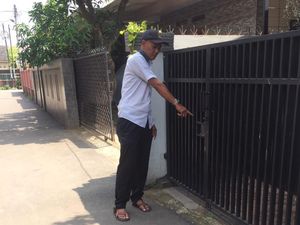 Perampok Bersenpi di Ciputat Incar Rumah Kosong, Modusnya Cari Alamat Perampok Bersenpi di Ciputat Incar Rumah Kosong, Modusnya Cari Alamat