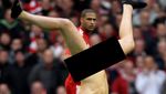 Deretan Aksi Penyusup Bugil di Laga Sepakbola
