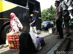 Pemerintah Larang Operasi Semua Moda Transportasi saat Mudik Lebaran