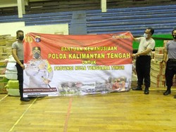 Polda Kalteng Salurkan Bantuan untuk Korban Bencana NTT