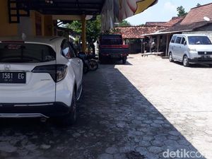 Kampung Miliarder Tuban: Dulu 1 Warga Borong 3 Mobil Baru, Kini Sisa.... Kampung Miliarder Tuban: Dulu 1 Warga Borong 3 Mobil Baru, Kini Sisa....