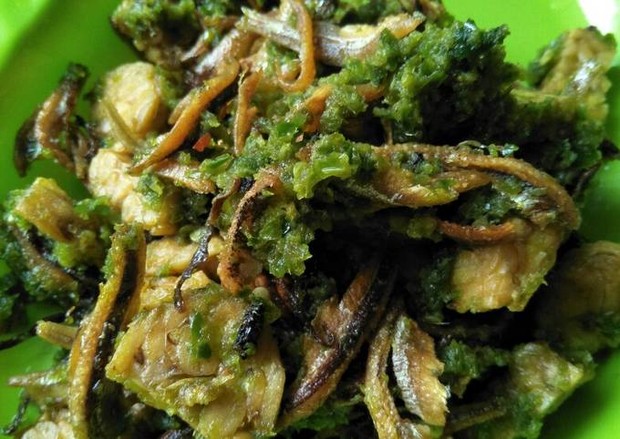 Tempe Teri Cabe Hijau memiliki cita rasa mantap untuk sahur/cookpad.com