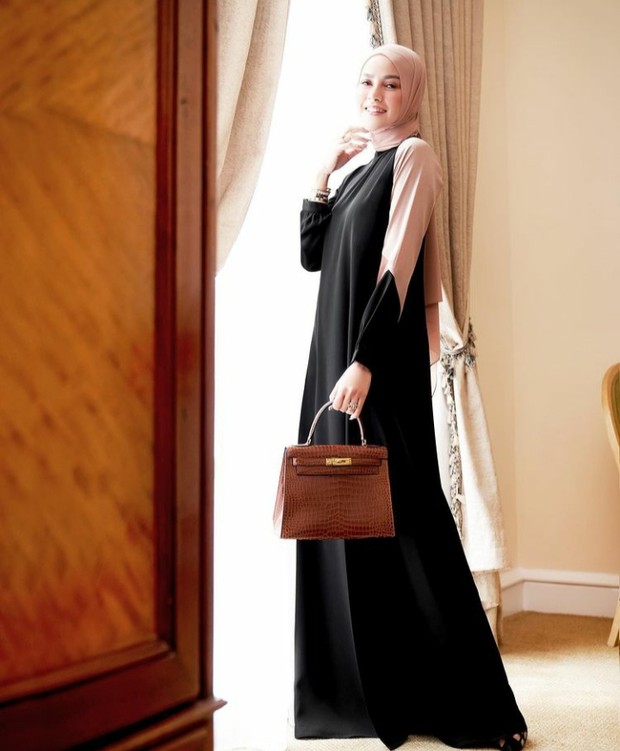 8 Style Hijab Ala Olla Ramlan